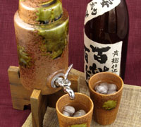 焼酎サーバーとカップ２個セット